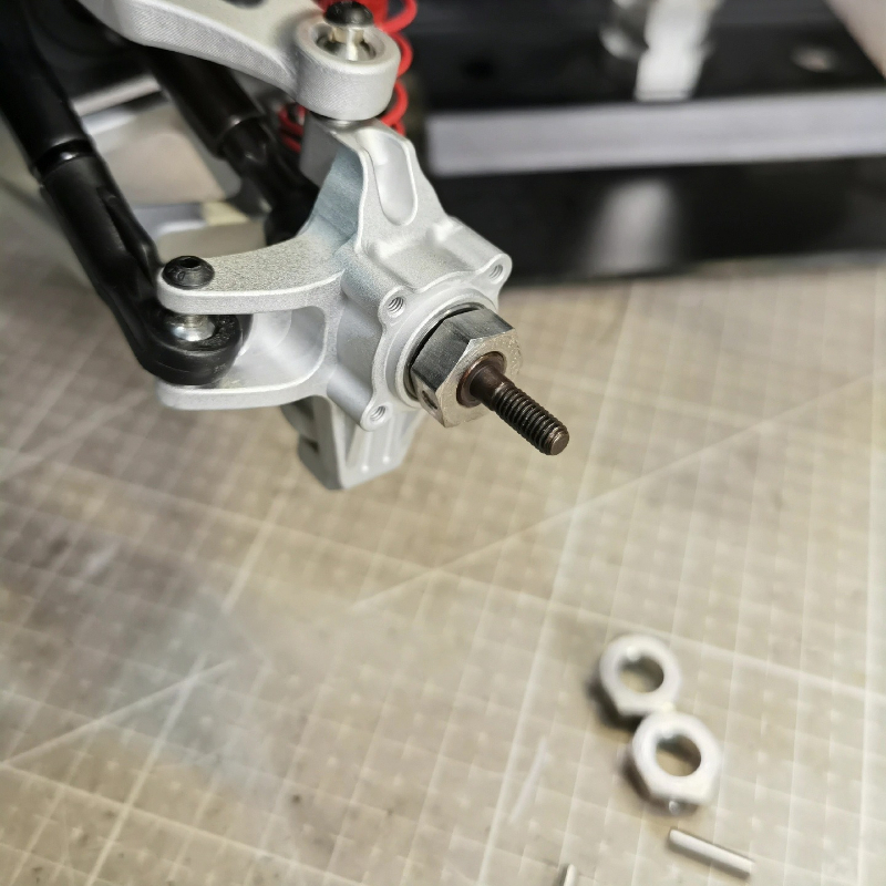TRACTION HOBBY KM Tank 300 RAM - Ram 1500 Rc Hobby 리뷰 및 가격